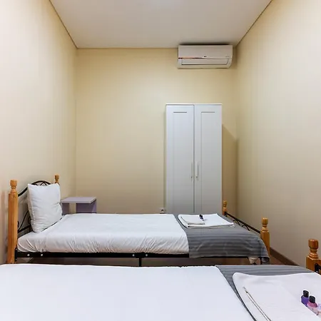 Very Sunny With Large Balcony 3rd Floor Lisbona